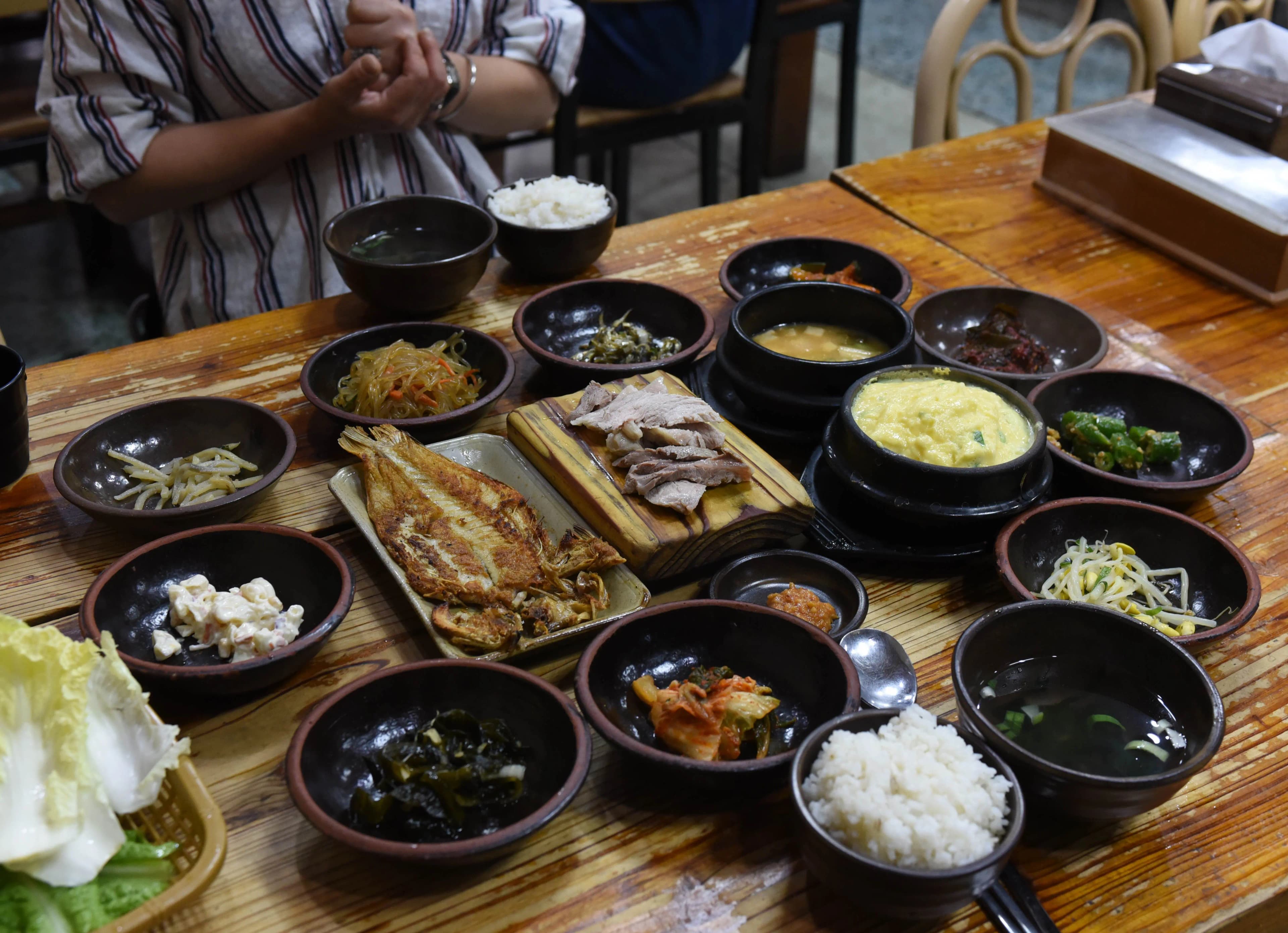 안거리밖거리