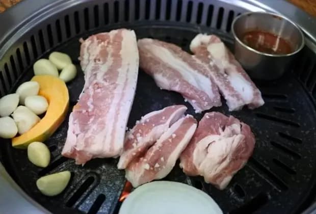 깜돈 흑돼지