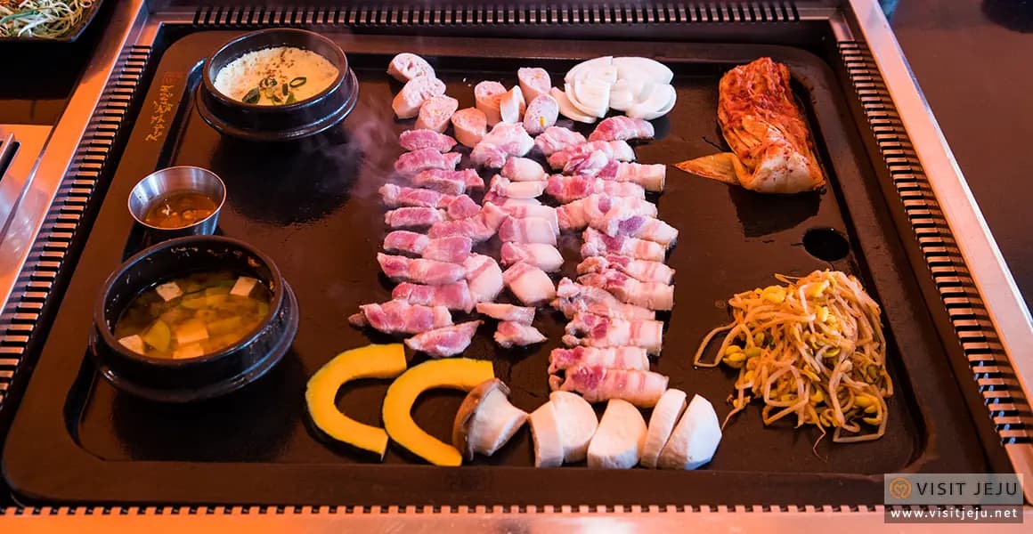 돼지굽는정원 제주협재점