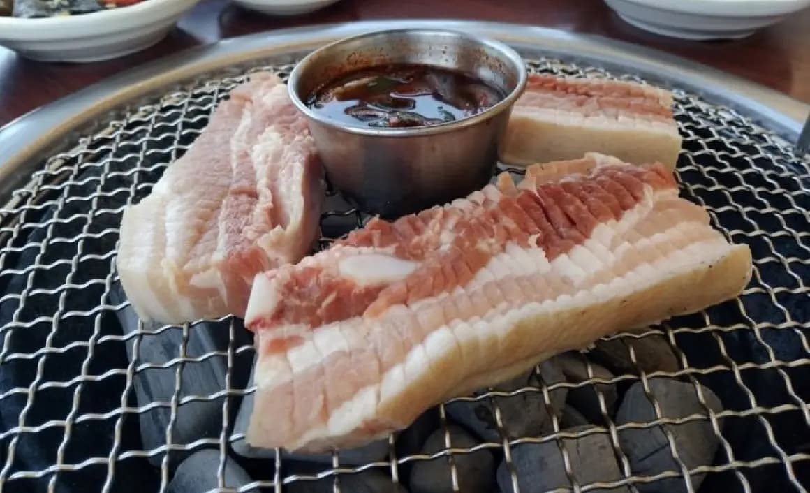 늘봄흑돼지