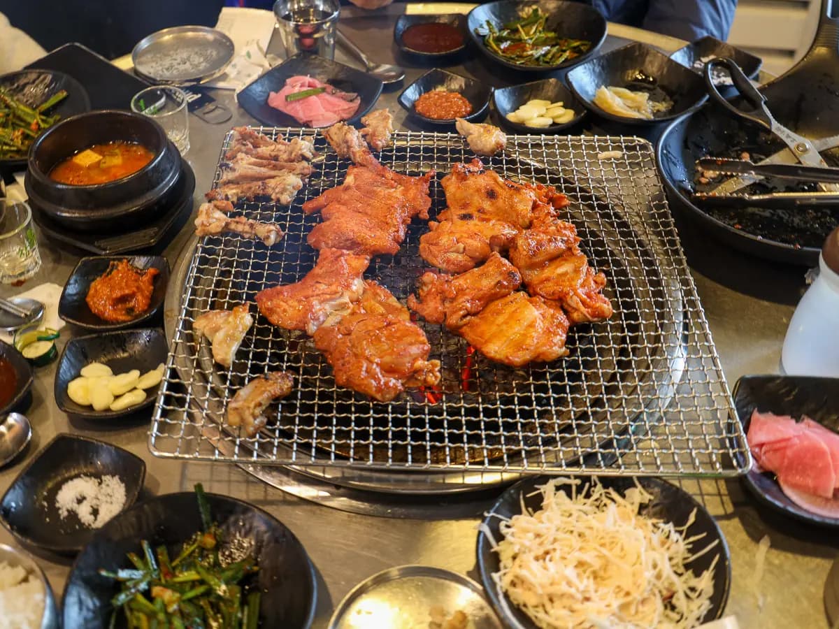 서서방숯불닭갈비 제주 본점