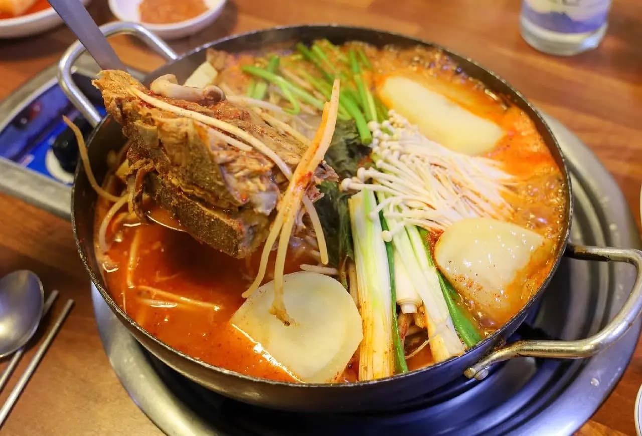 24시뼈다귀탕