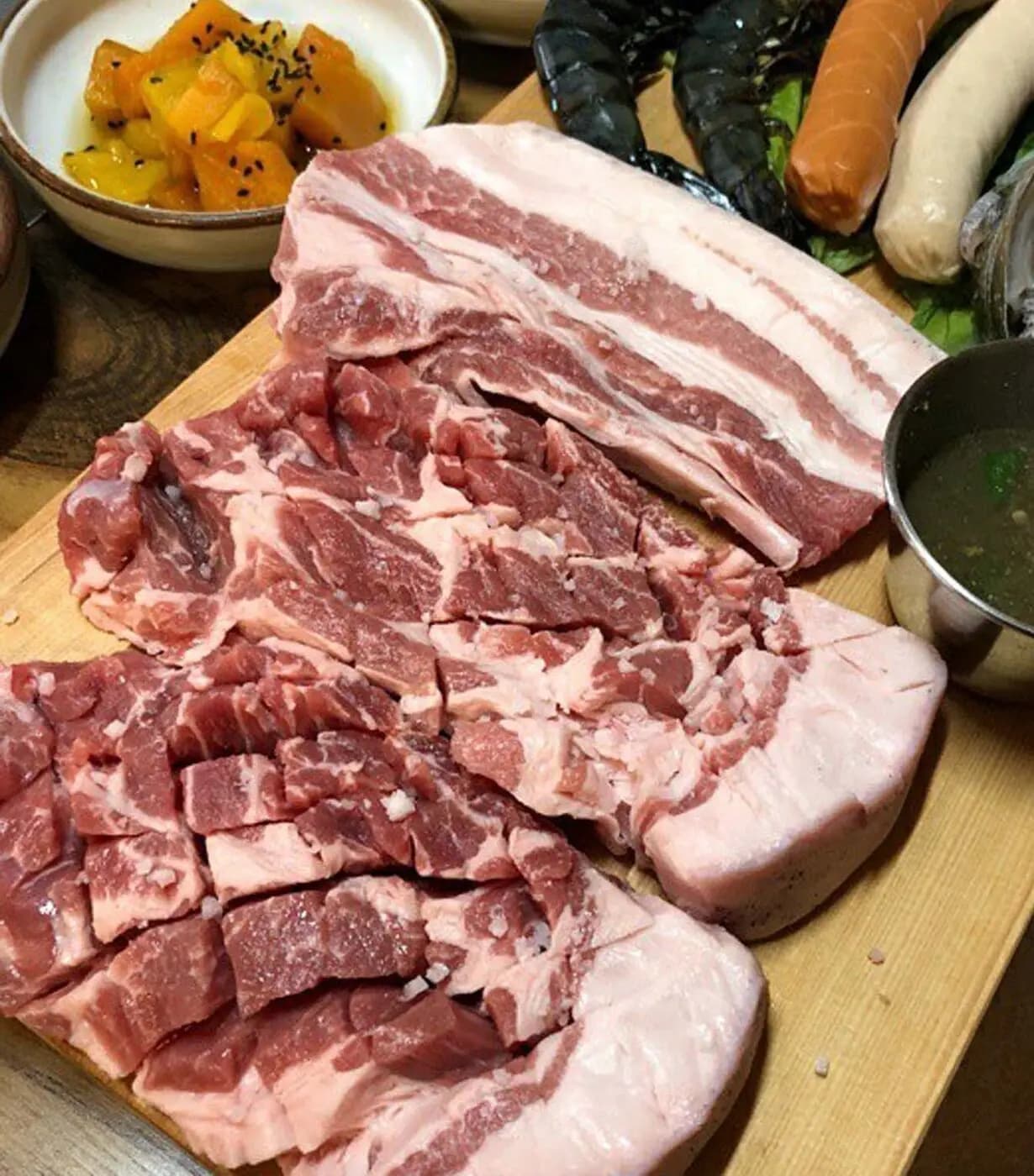 뚱딴지 애월흑돼지 본점